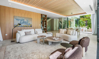 Instapklare, luxevilla te koop op loopafstand van een prachtig golfclubhuis op de New Golden Mile tussen Marbella - Estepona 806018 