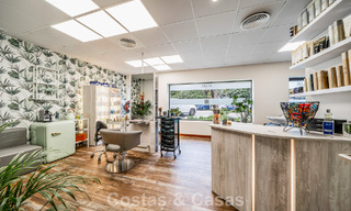 Instapklare, luxevilla te koop op loopafstand van een prachtig golfclubhuis op de New Golden Mile tussen Marbella - Estepona 806047 