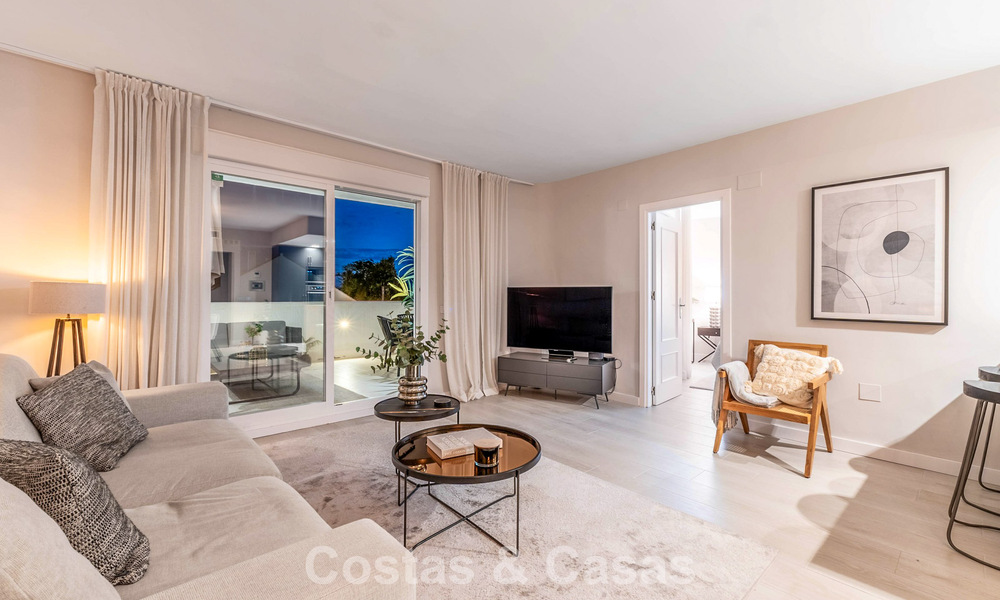 Contemporain gerenoveerd appartement op loopafstand van alle voorzieningen en het strand in Nueva Andalucia, Marbella 74636