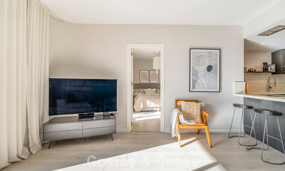 Contemporain gerenoveerd appartement op loopafstand van alle voorzieningen en het strand in Nueva Andalucia, Marbella 74657
