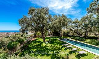Betoverende luxevilla op prachtig terrein te koop omgeven door groen in El Madroñal, Benahavis - Marbella 774147 