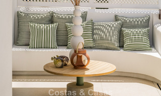 Stijlvol gerenoveerd appartement met zeezicht te koop in een exclusief strandcomplex in Los Monteros, Marbella Oost 778409 