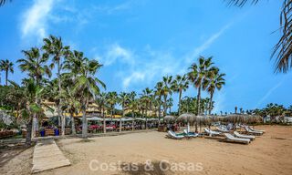 Ruim 3-slaapkamer appartement met panoramisch zeezicht te koop in een strandcomplex ten oosten van Marbella centrum 774637 