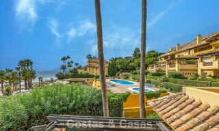 Ruim 3-slaapkamer appartement met panoramisch zeezicht te koop in een strandcomplex ten oosten van Marbella centrum 774639 