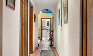 Andalusische luxevilla te koop, in de exclusieve en beveiligde omgeving van El Madroñal, Marbella - Benahavis 774825 