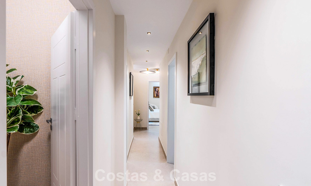 Prachtig dubbel penthouse met zeezicht te koop op loopafstand van Puerto Banus, Marbella 774856