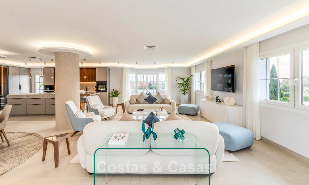 Prachtig dubbel penthouse met zeezicht te koop op loopafstand van Puerto Banus, Marbella 774857