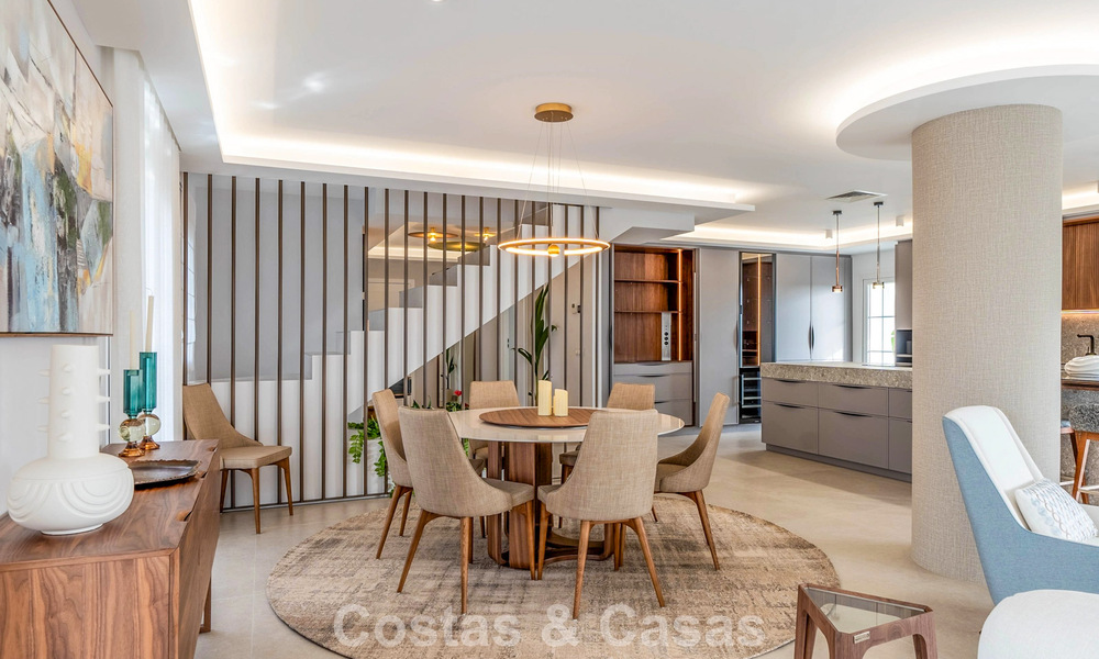Prachtig dubbel penthouse met zeezicht te koop op loopafstand van Puerto Banus, Marbella 774858