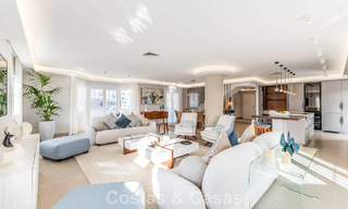 Prachtig dubbel penthouse met zeezicht te koop op loopafstand van Puerto Banus, Marbella 774862 