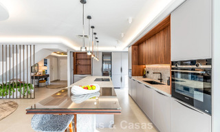 Prachtig dubbel penthouse met zeezicht te koop op loopafstand van Puerto Banus, Marbella 774863 