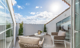 Prachtig dubbel penthouse met zeezicht te koop op loopafstand van Puerto Banus, Marbella 774880 