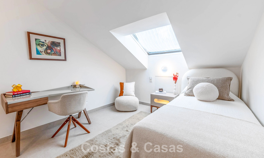 Prachtig dubbel penthouse met zeezicht te koop op loopafstand van Puerto Banus, Marbella 774882