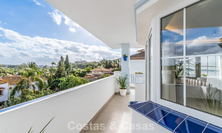 Prachtig dubbel penthouse met zeezicht te koop op loopafstand van Puerto Banus, Marbella 774889 