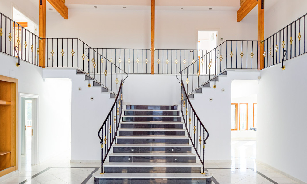 Majestueuze luxevilla met prachtig zeezicht te koop, in een populaire urbanisatie van Benahavis - Marbella 774952