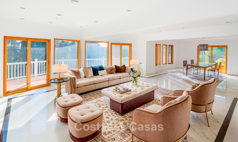 Majestueuze luxevilla met prachtig zeezicht te koop, in een populaire urbanisatie van Benahavis - Marbella 774958