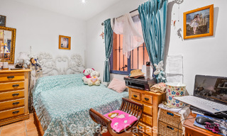 Ruim herenhuis met privétuin te koop, omgeven door golfbanen in Nueva Andalucia, Marbella 775068 