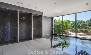 Instapklaar, modern, eerstelijnsstrand appartement te koop in Estepona, Costa del Sol 775114 