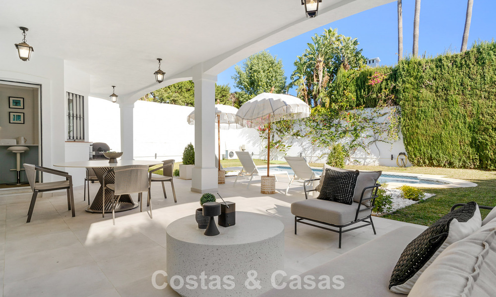 Instapklare luxevilla in Mediterrane bouwstijl te koop in een residentiële woonwijk in de golfvallei van Mijas, Costa del Sol 775176