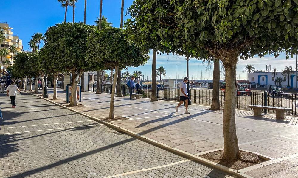 Eerstelijnsstrand appartement met fenomenaal uitzicht te koop in Marbella centrum 775030