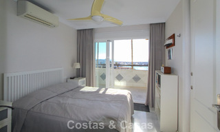 Eerstelijnsstrand appartement met fenomenaal uitzicht te koop in Marbella centrum 775032 