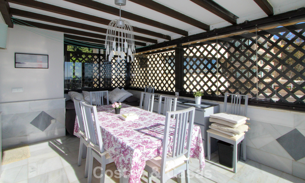 Eerstelijnsstrand appartement met fenomenaal uitzicht te koop in Marbella centrum 775055