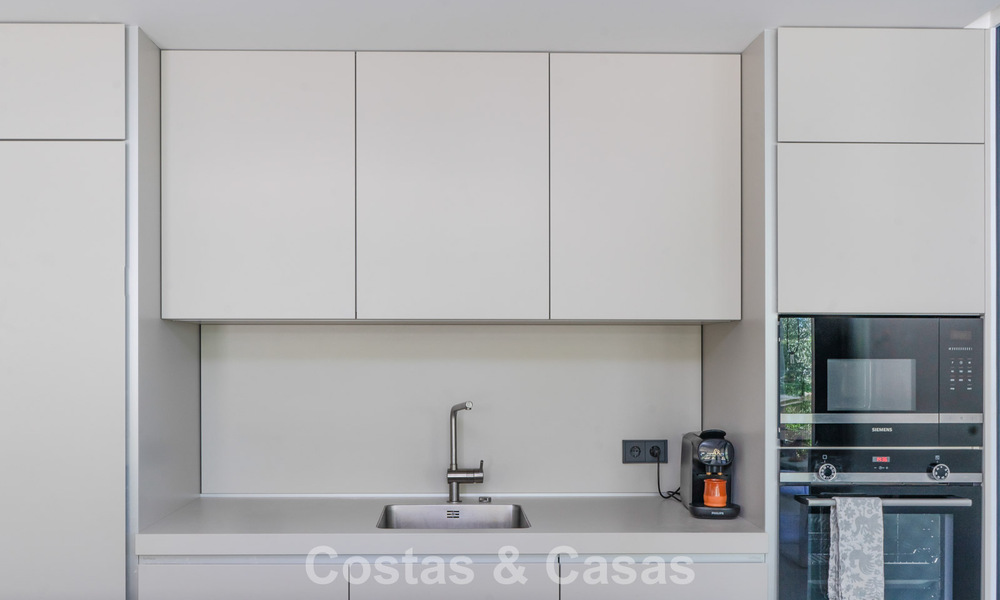 Modernistische begane grond appartement in een omsloten community van Sotogrande, Costa del Sol 775338