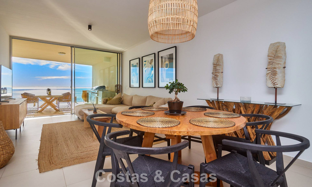 Instapklaar, vooruitstrevend appartement met panoramisch zeezicht te koop in Benalmadena, Costa del Sol 775491