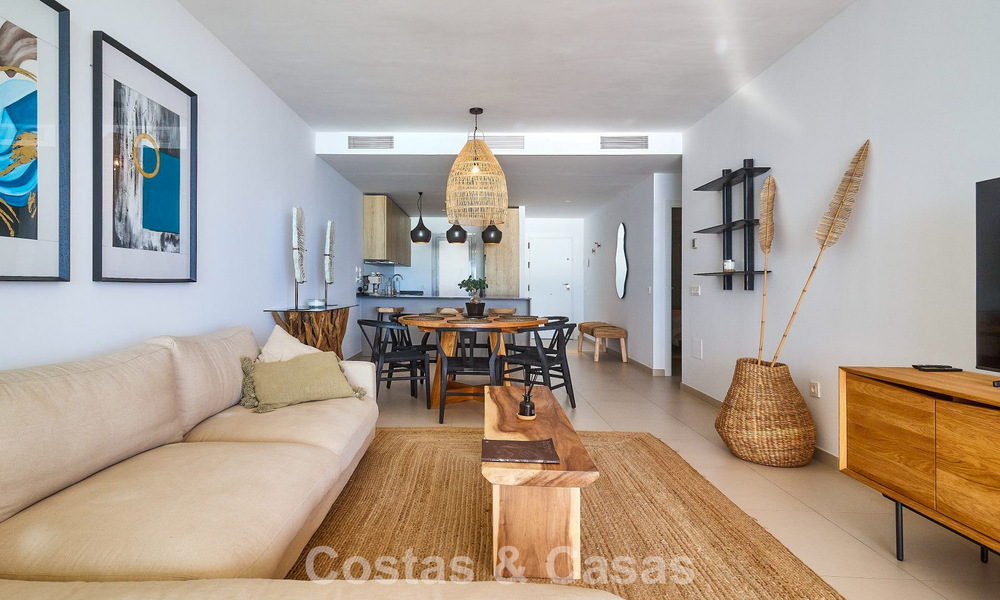 Instapklaar, vooruitstrevend appartement met panoramisch zeezicht te koop in Benalmadena, Costa del Sol 775493