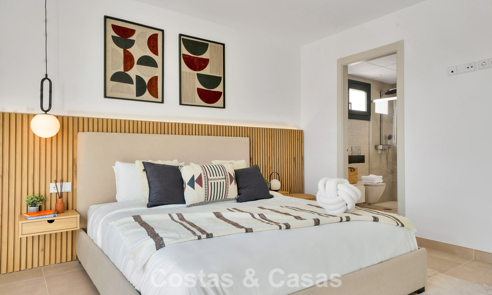 Recent gebouwd penthouse met ruim solarium te koop in een gated complex in Benahavis - Marbella 775443