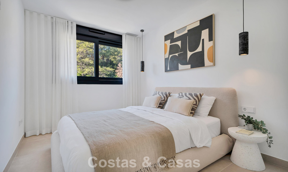 Recent gebouwd penthouse met ruim solarium te koop in een gated complex in Benahavis - Marbella 775446