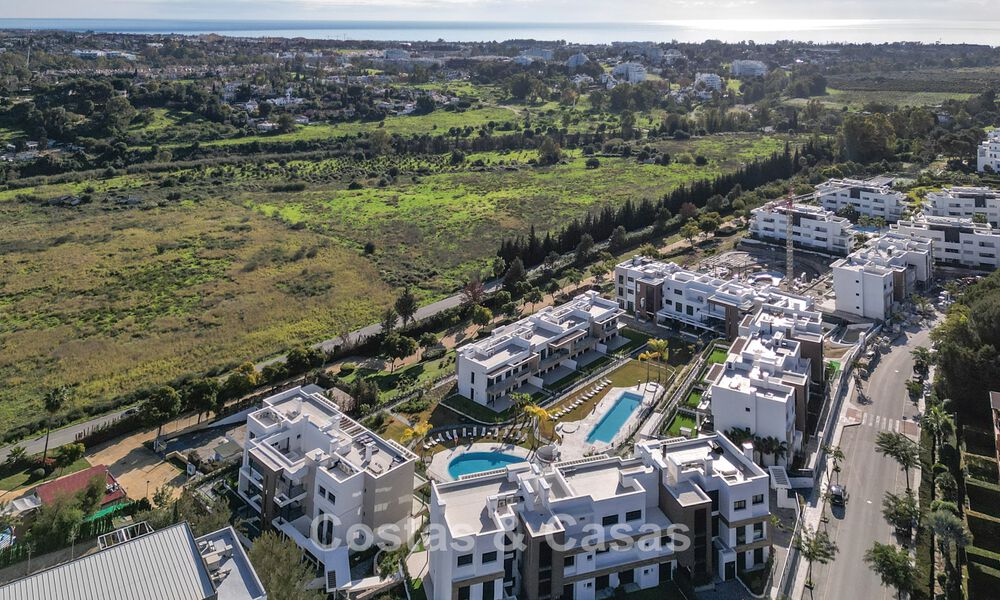 Recent gebouwd penthouse met ruim solarium te koop in een gated complex in Benahavis - Marbella 775450