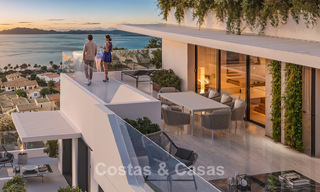 Stijlvolle nieuwbouwappartementen met subliem zeezicht te koop in Mijas Costa, Costa del Sol 775379 