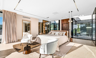 Gesofisticeerde designervilla met magnifiek zeezicht te koop in El Madroñal, Benahavis - Marbella 795658 