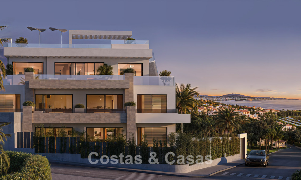 Nieuw op de markt. Stijlvolle boutique appartementen te koop op loopafstand van het strand met zeezicht in West Estepona 775422
