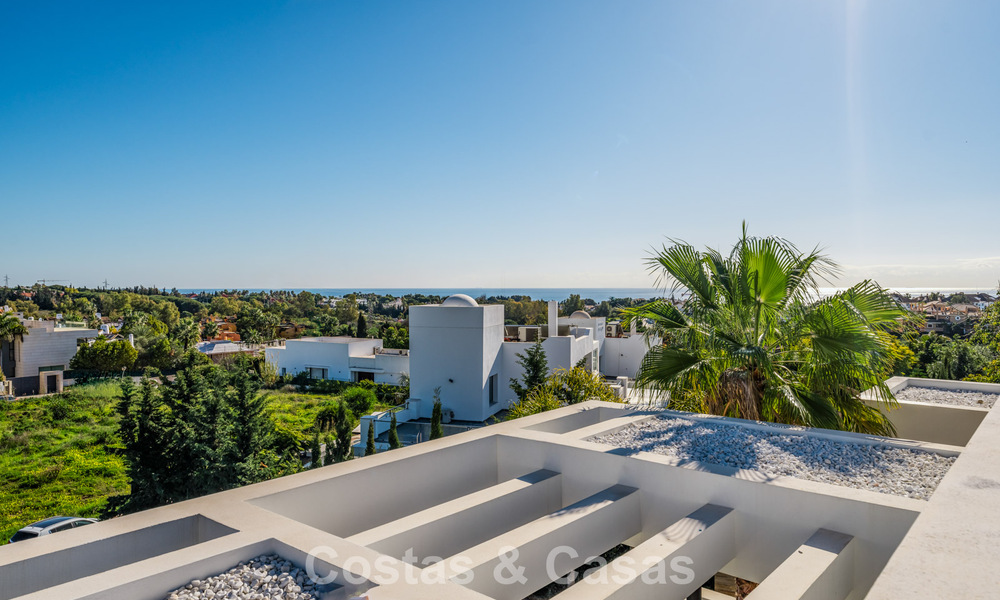 Geavanceerde luxevilla te koop in een exclusieve gated community op Marbella’s prestigieuze Golden Mile 775566