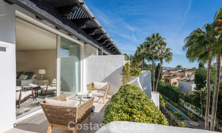 Luxueus gerenoveerd duplex penthouse te koop, in Puente Romano op de Golden Mile van Marbella 775619 