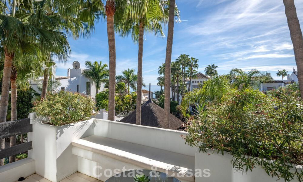 Luxueus gerenoveerd duplex penthouse te koop, in Puente Romano op de Golden Mile van Marbella 775621