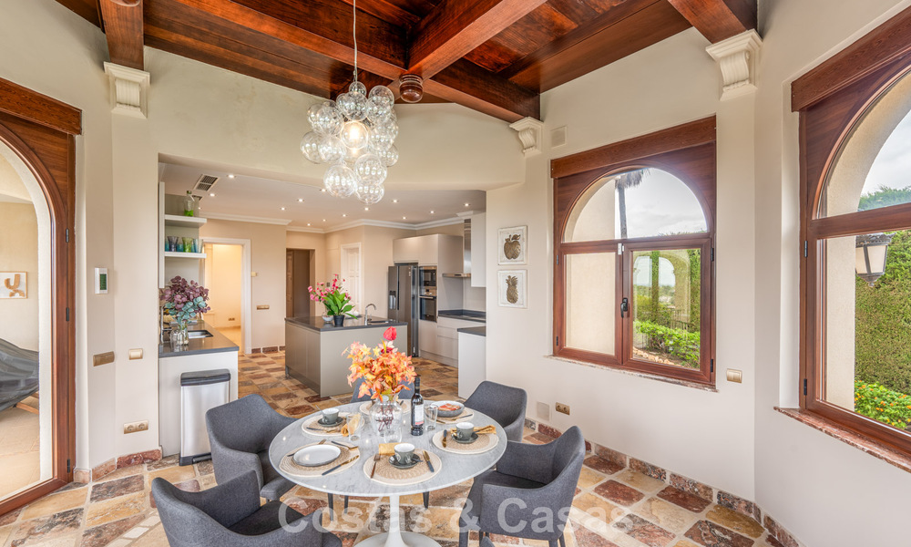 Royale Mediterrane luxevilla met veel slaapkamers en spectaculaire vergezichten te koop in Benahavis - Marbella 775696