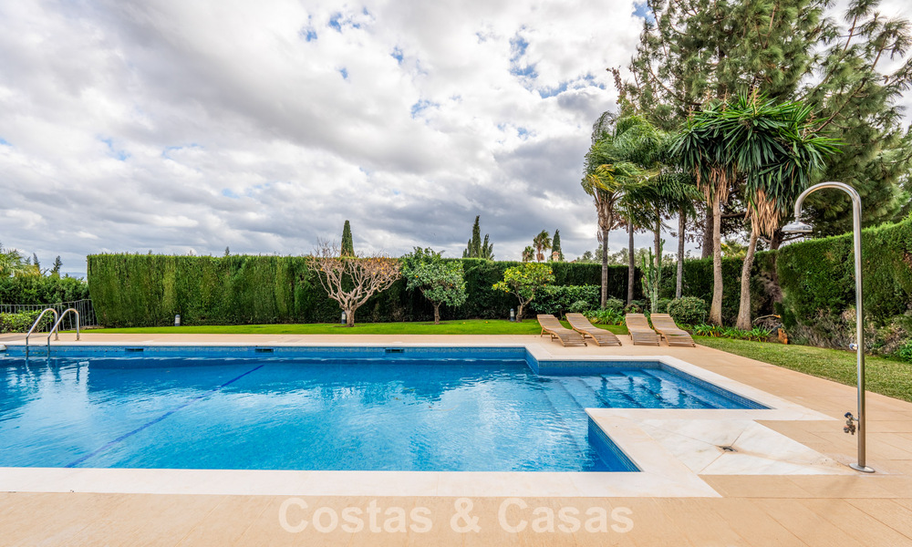 Royale Mediterrane luxevilla met veel slaapkamers en spectaculaire vergezichten te koop in Benahavis - Marbella 775702