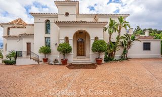 Royale Mediterrane luxevilla met veel slaapkamers en spectaculaire vergezichten te koop in Benahavis - Marbella 775705 