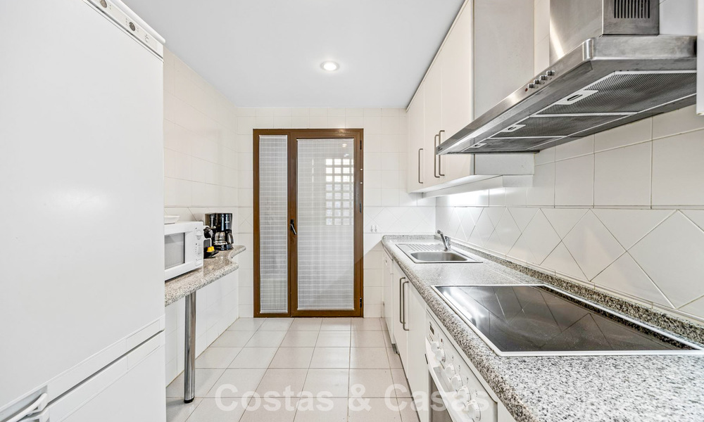 Instapklaar, ruim 3-slaapkamer appartement te koop omringd door golfbanen in Benahavis - Marbella 775714