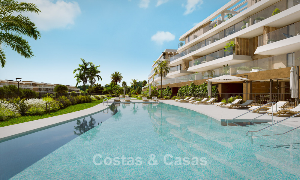 Nieuw op de markt. Duurzame nieuwe appartementen met zeezicht te koop op loopafstand van het strand in West-Estepona 775819