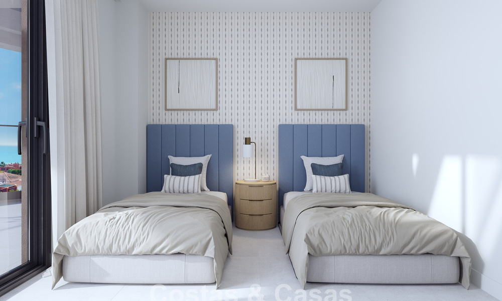Nieuw op de markt. Duurzame nieuwe appartementen met zeezicht te koop op loopafstand van het strand in West-Estepona 775833