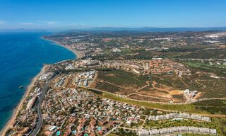 Nieuw op de markt. Duurzame nieuwe appartementen met zeezicht te koop op loopafstand van het strand in West-Estepona 775834 