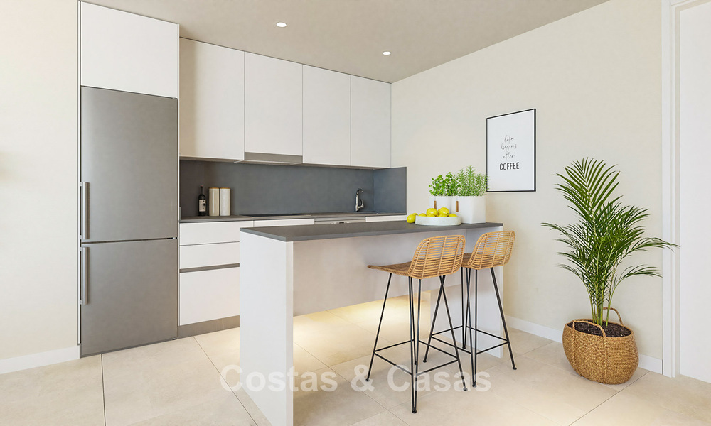 Laatste units! Nieuwe appartementen te koop, op loopafstand van voorzieningen en het strand op de New Golden Mile, Marbella - Estepona 776215