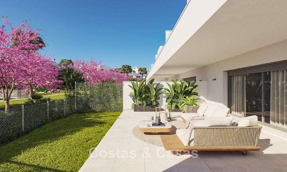 Laatste units! Nieuwe appartementen te koop, op loopafstand van voorzieningen en het strand op de New Golden Mile, Marbella - Estepona 776218