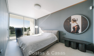 Halfvrijstaande woning te koop, frontlinie golf, in een gated community van Sotogrande, Costa del Sol 775987 