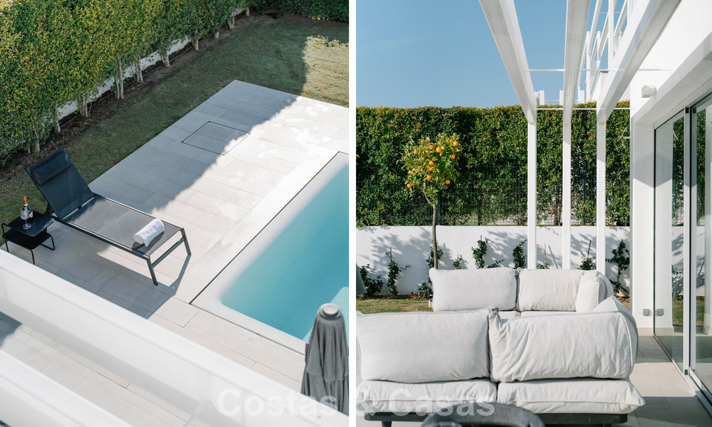 Halfvrijstaande woning te koop, frontlinie golf, in een gated community van Sotogrande, Costa del Sol 775994
