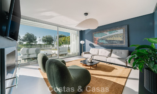 Halfvrijstaande woning te koop, frontlinie golf, in een gated community van Sotogrande, Costa del Sol 776004 