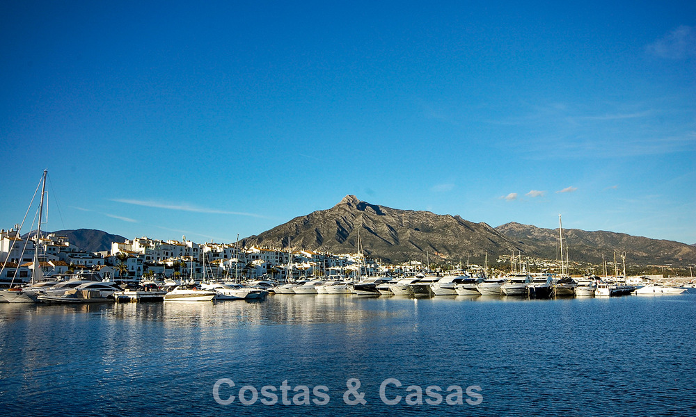 Luxueuze off-plan designervilla te koop in een beveiligde urbanisatie in Nueva Andalucia, Marbella 776147
